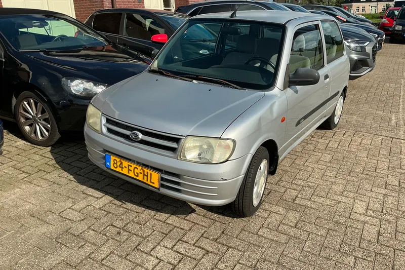 Daihatsu Cuore (2000)