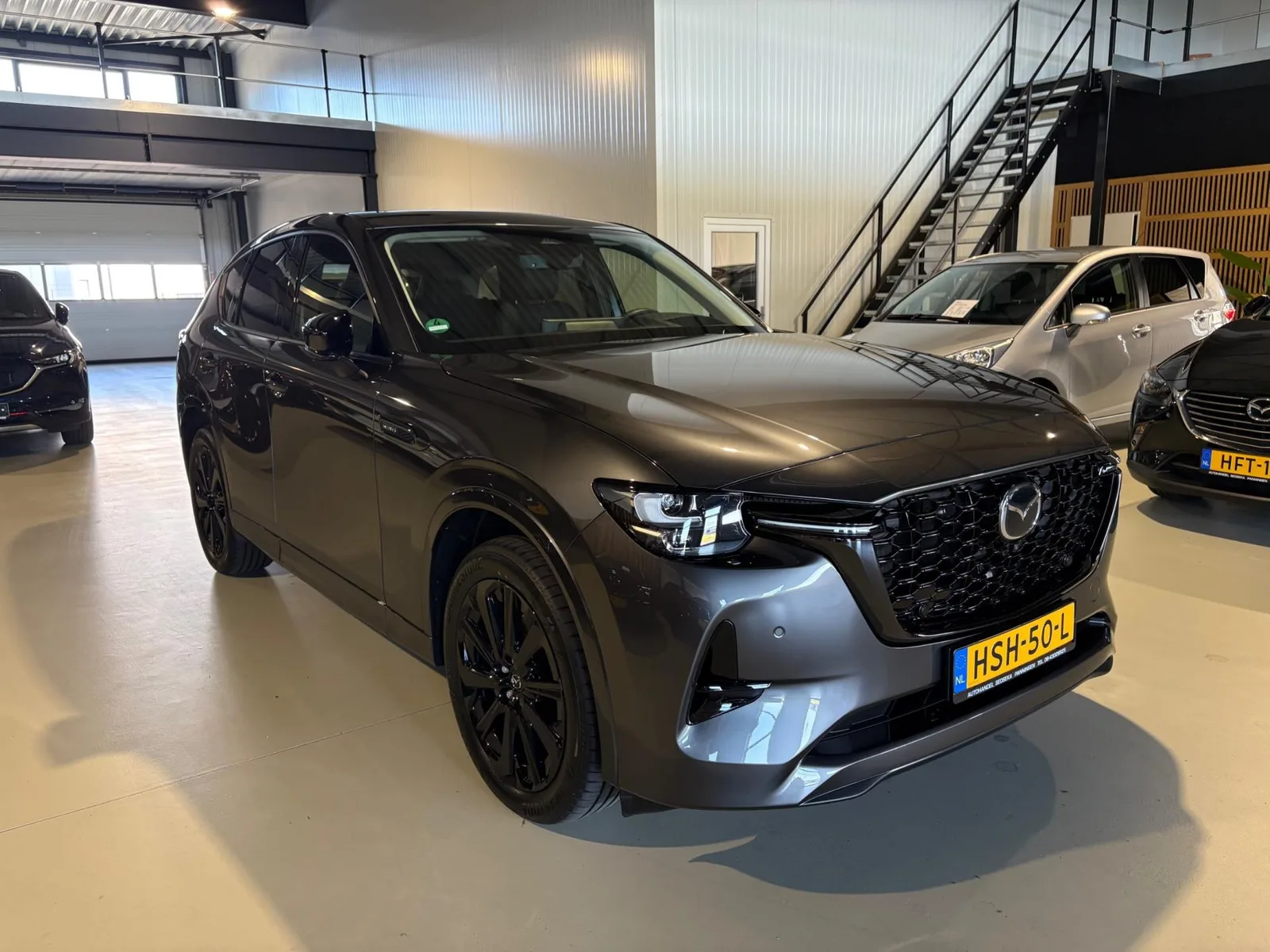 Mazda CX-60 (2023) — foto 1