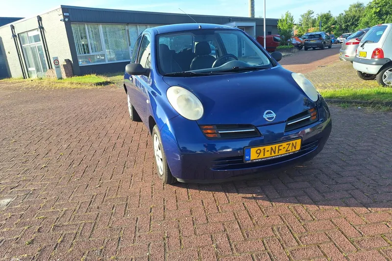 Nissan Micra (2003)