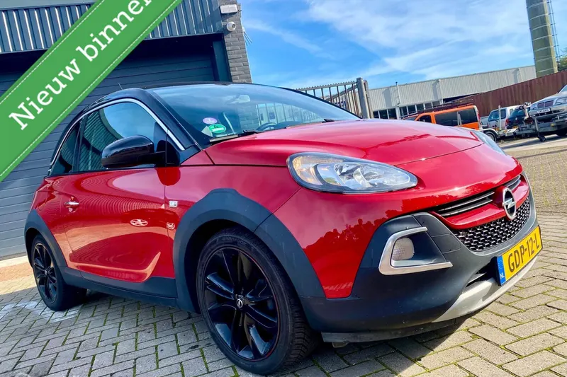 Opel Adam (2015)