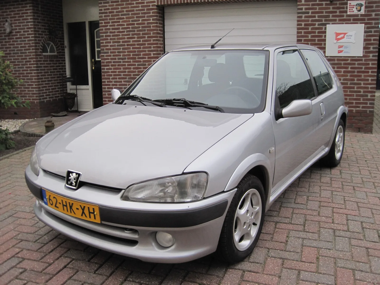 Peugeot 106 (2001) — foto 1