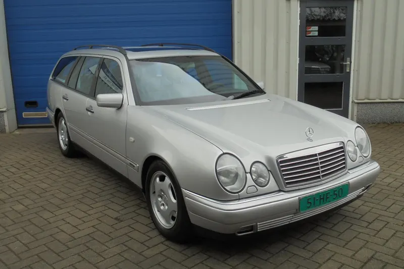 Mercedes-Benz E-Klasse (1998)