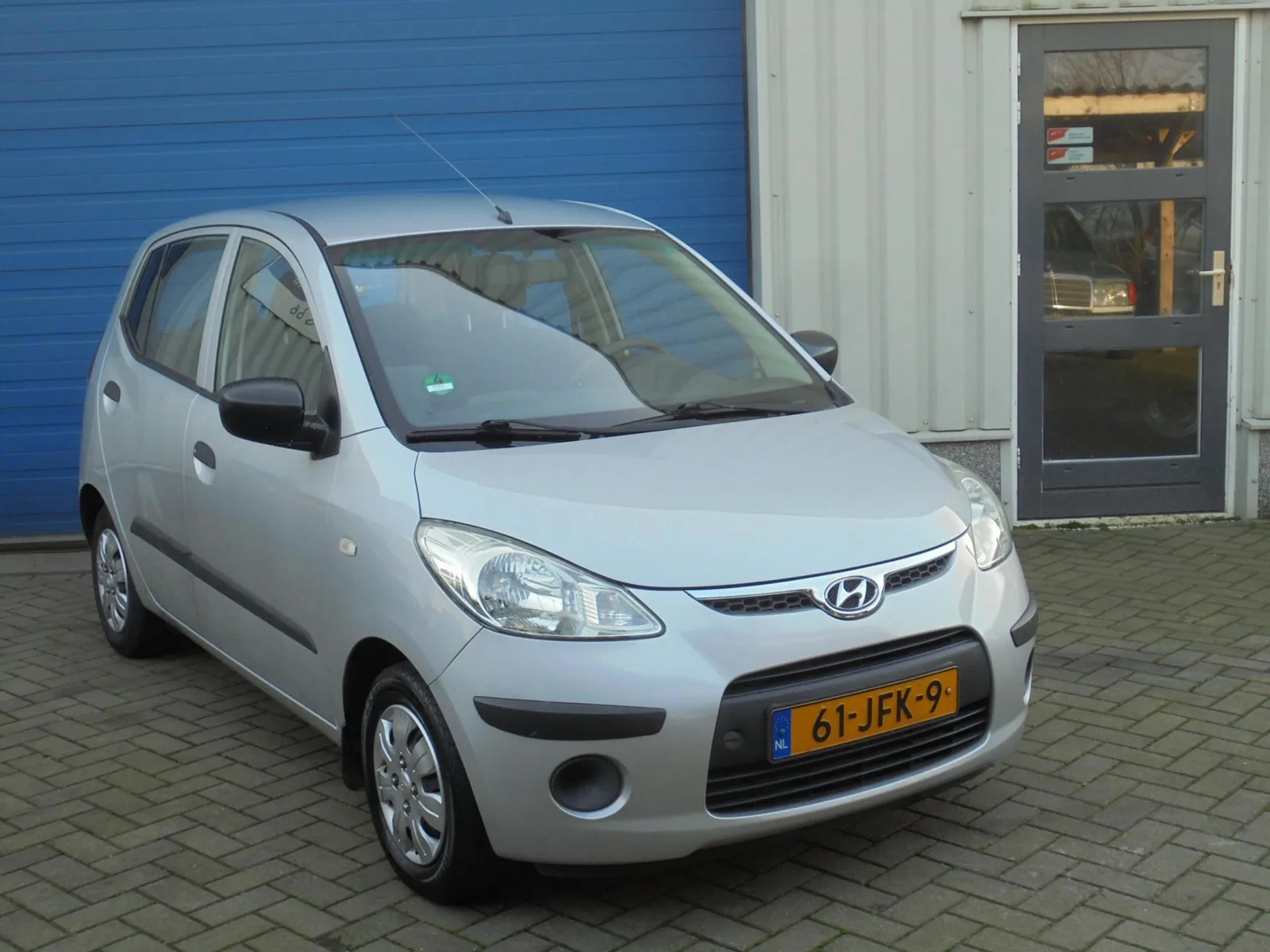 Hyundai i10 (2009) — foto 1