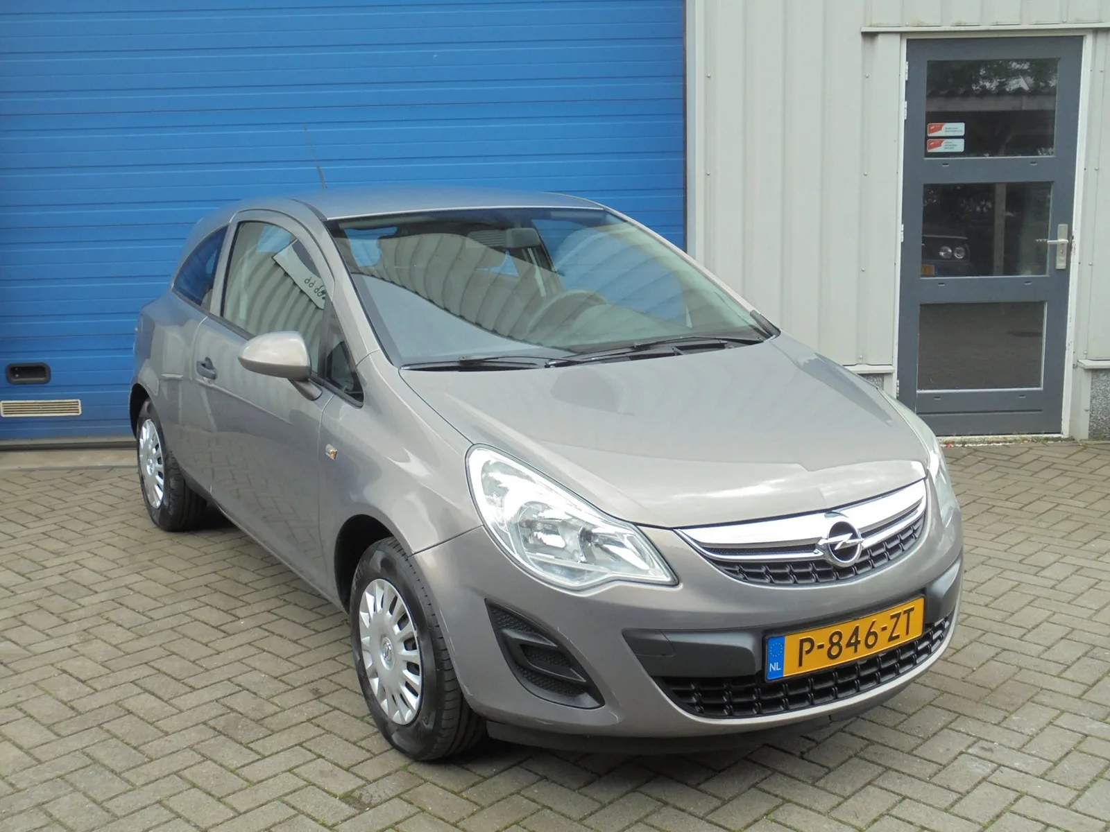 Opel Corsa (2012) — foto 1