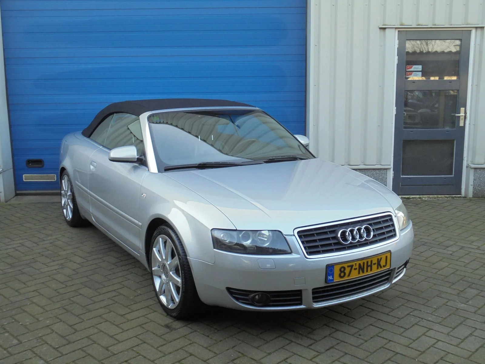 Audi A4 (2003) — foto 1