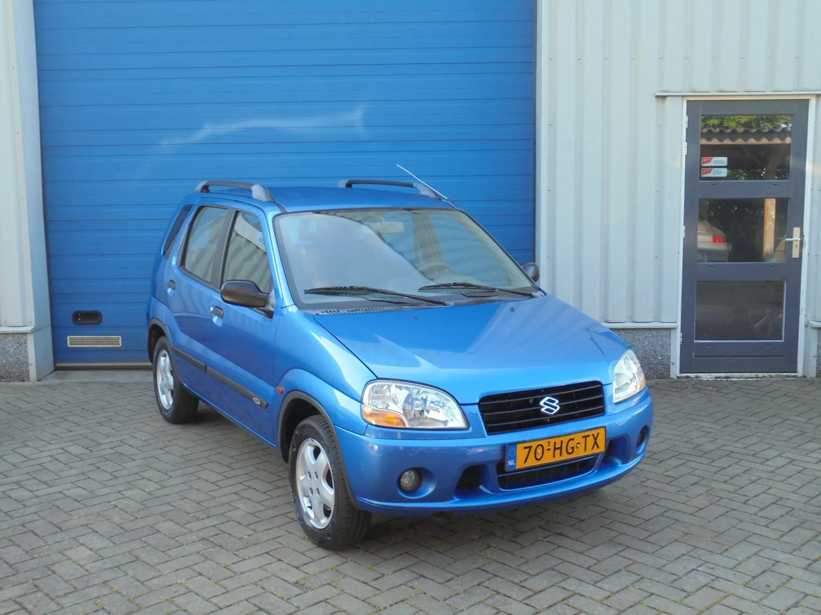 Suzuki Ignis (2001) — foto 1