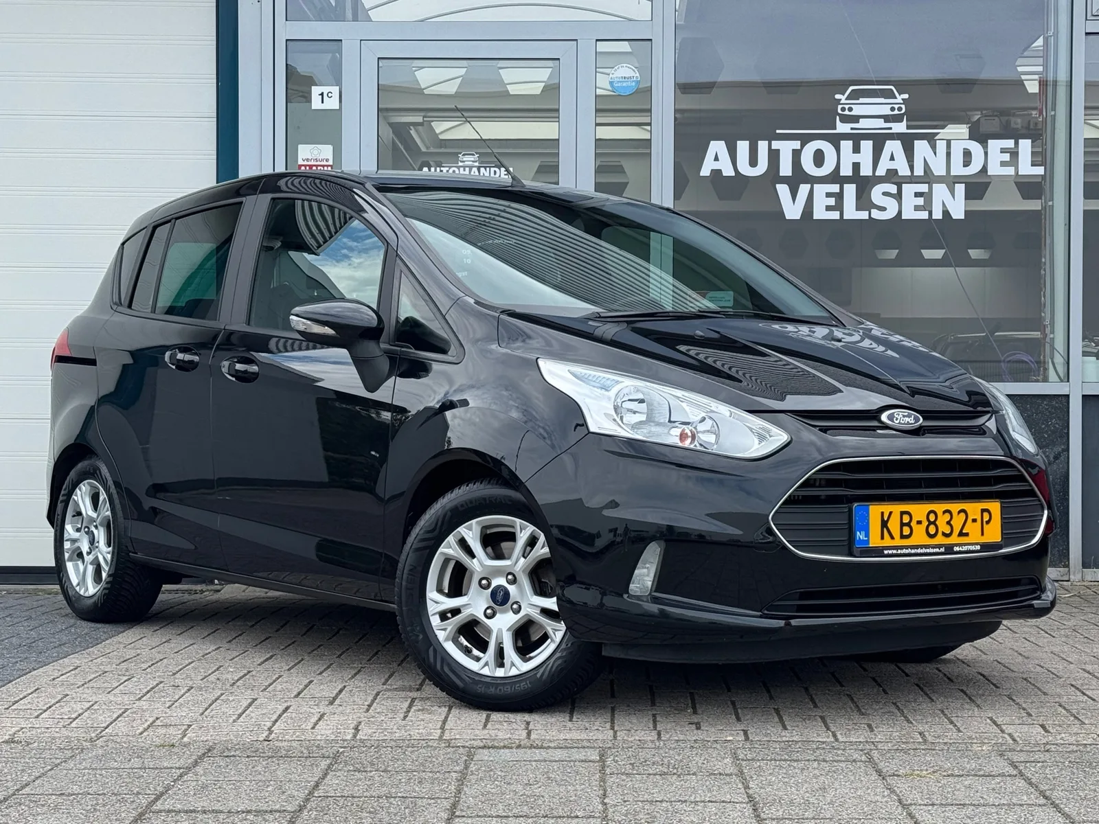 Ford B-Max (2015) — foto 1