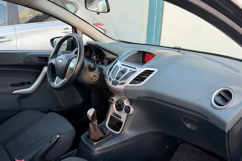 Ford Fiesta (2011)