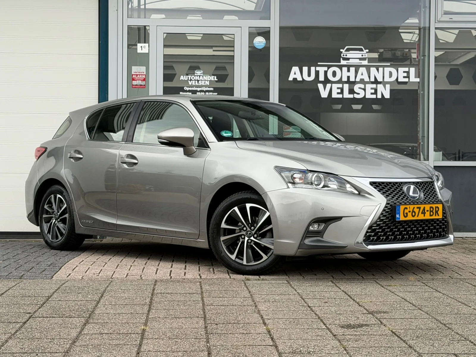 Lexus CT (2018) — foto 1