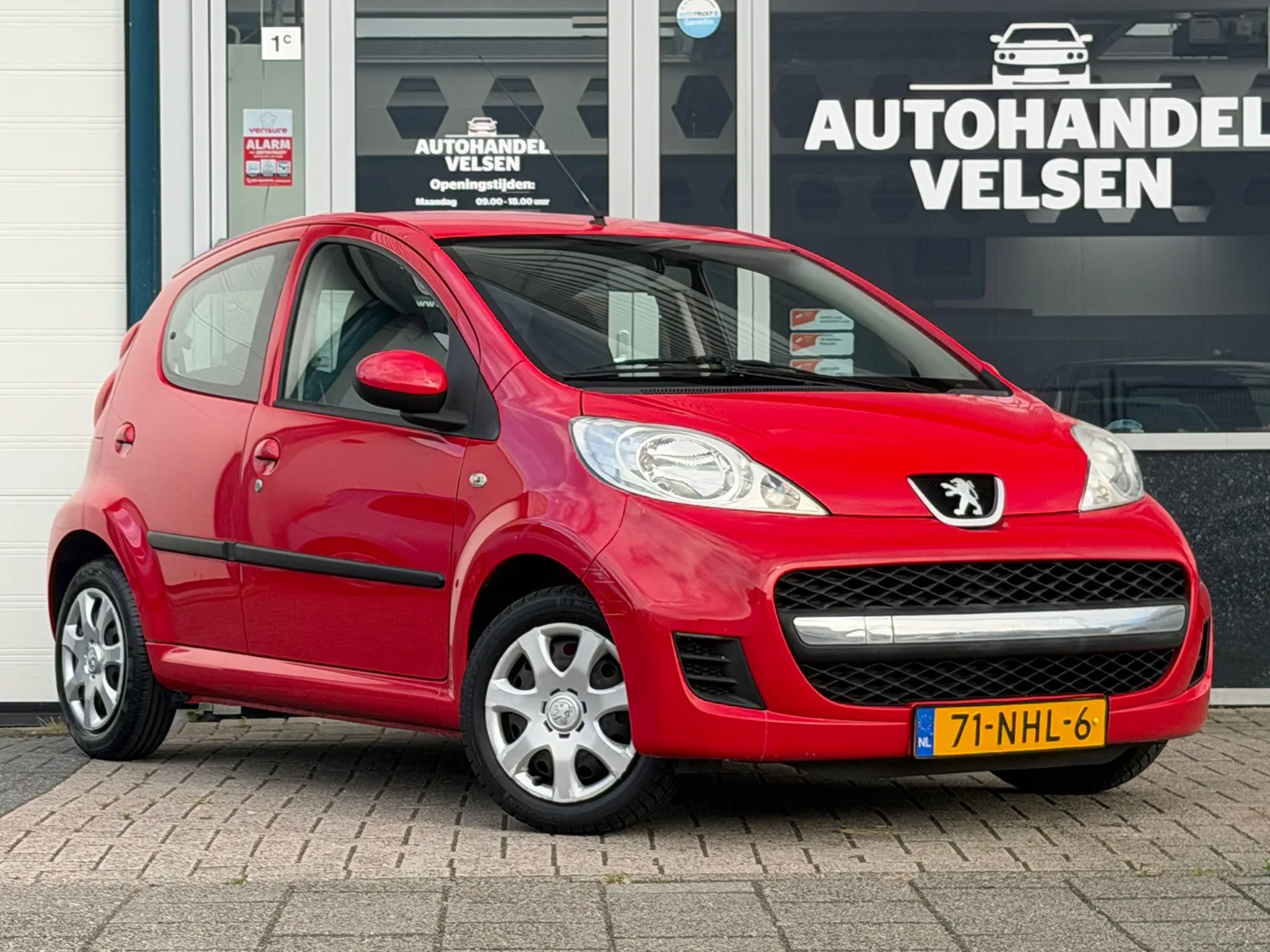 Peugeot 107 (2010) — foto 1