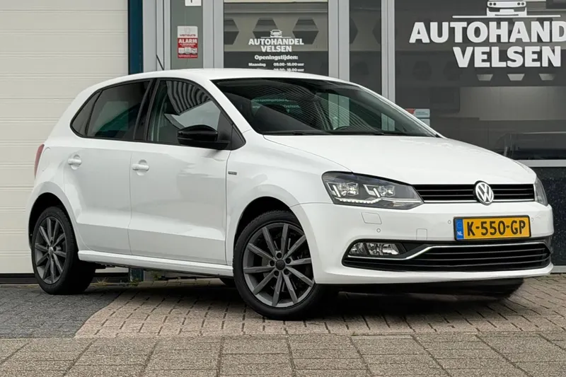 Volkswagen Polo (2015)
