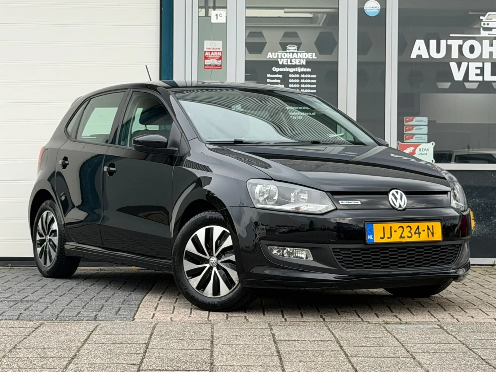 Volkswagen Polo (2016) — foto 1