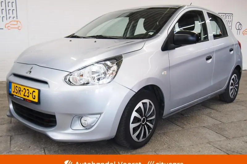 Mitsubishi Space Star (2014)