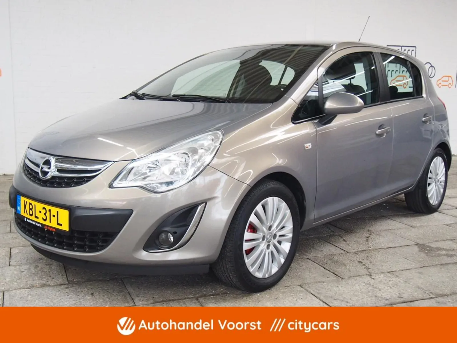 Opel Corsa (2011) — foto 1