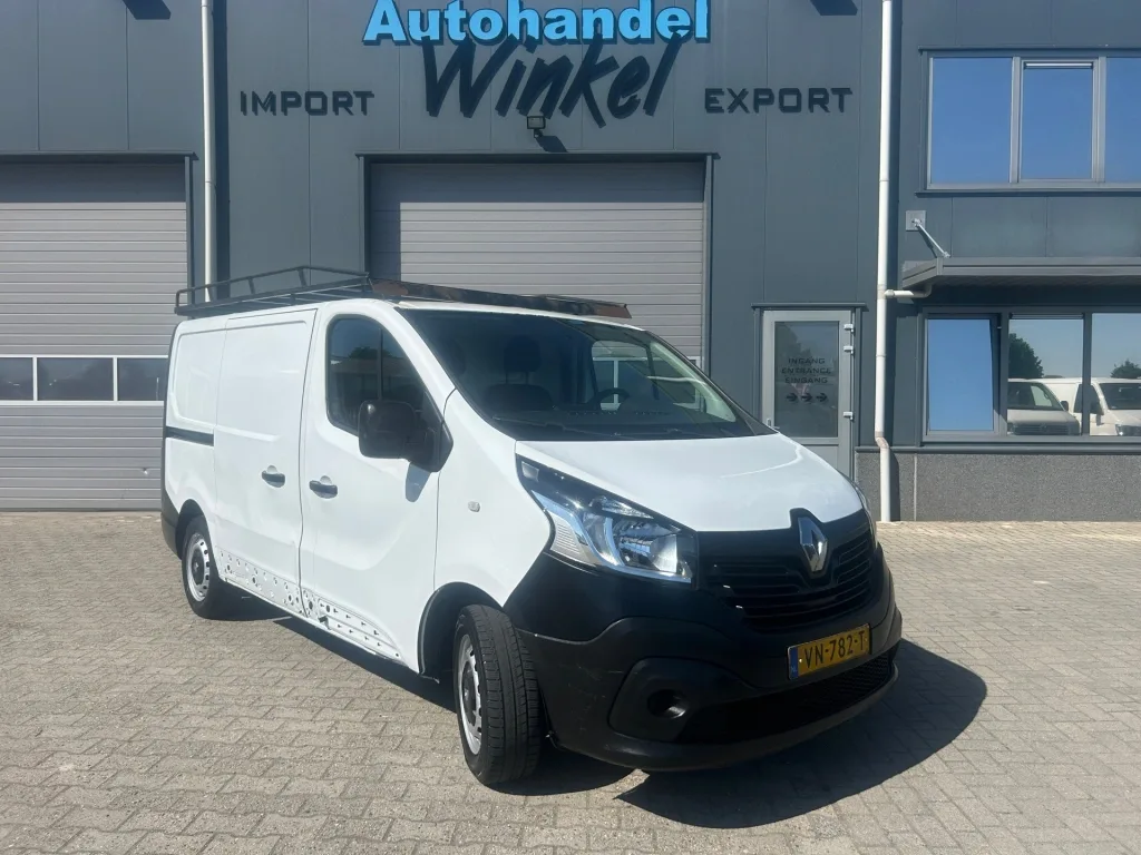 Renault Trafic (2015) — foto 1