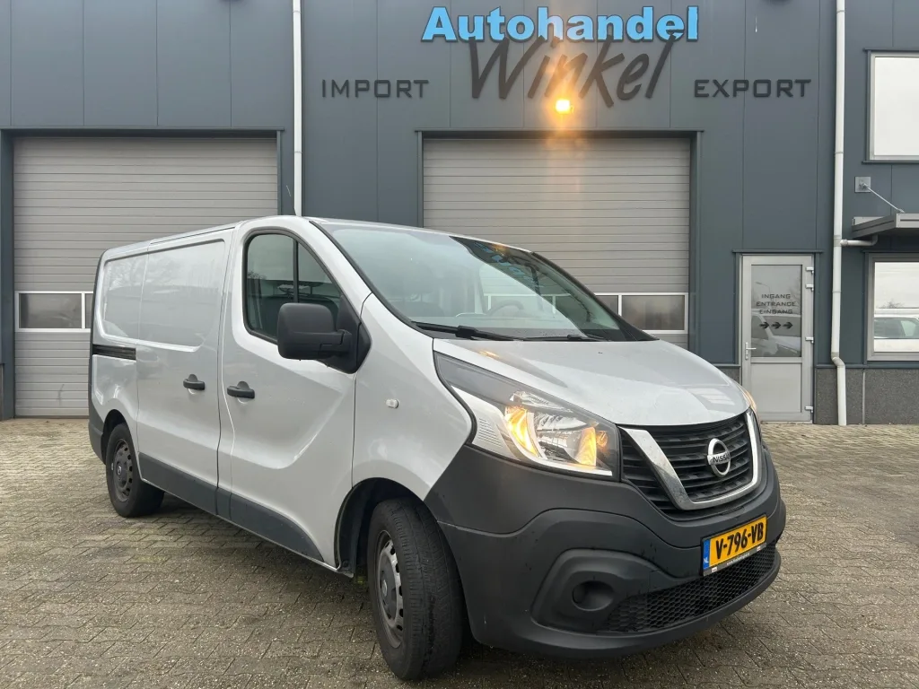 Nissan NV300 (2019) — foto 1