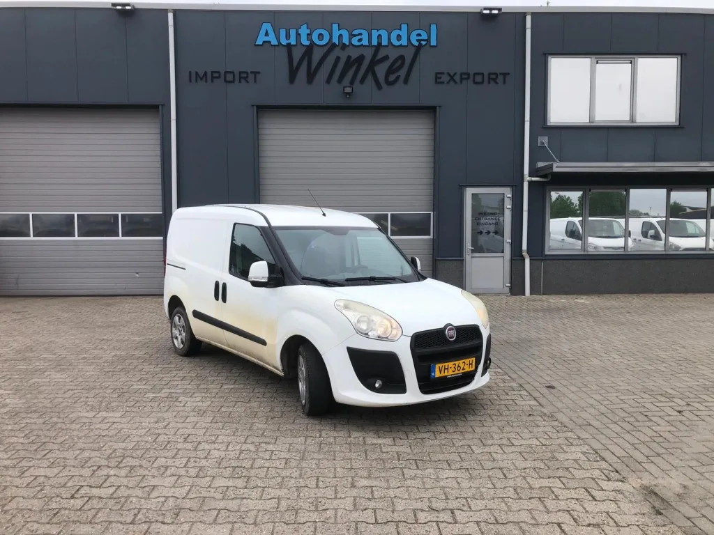 Fiat Doblò (2014) — foto 1
