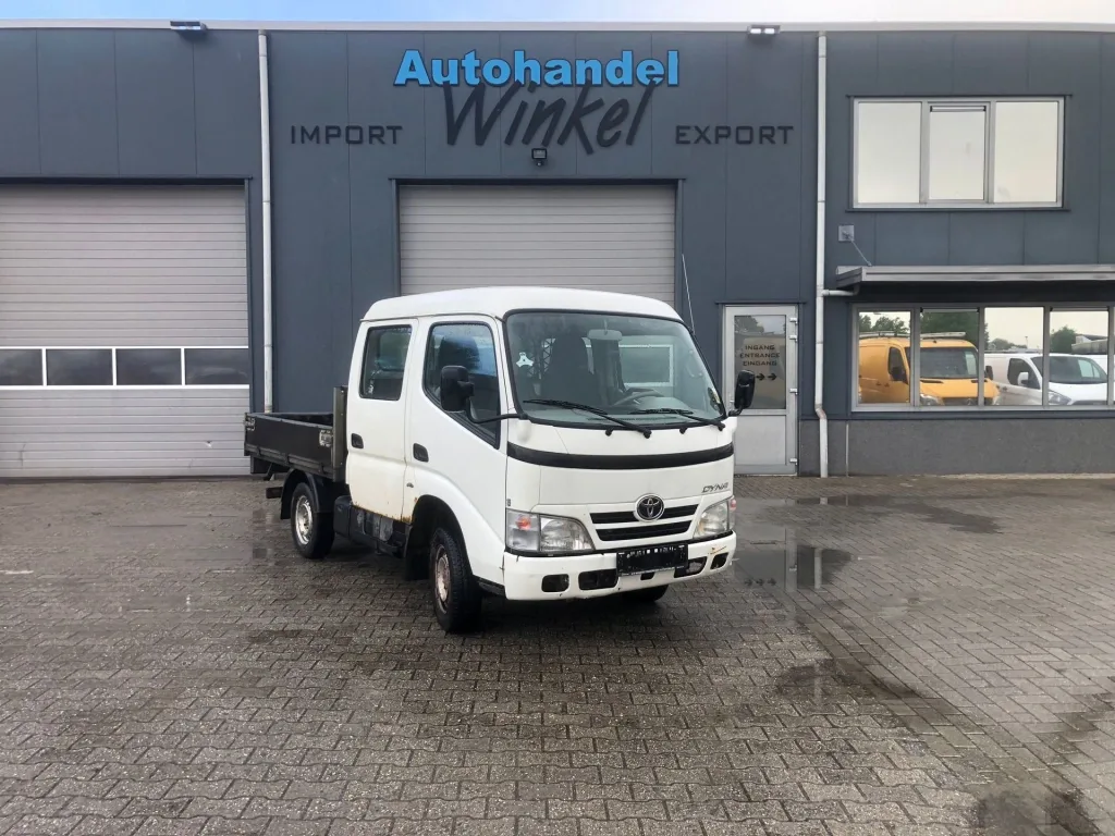 Toyota Dyna (2010) — foto 1
