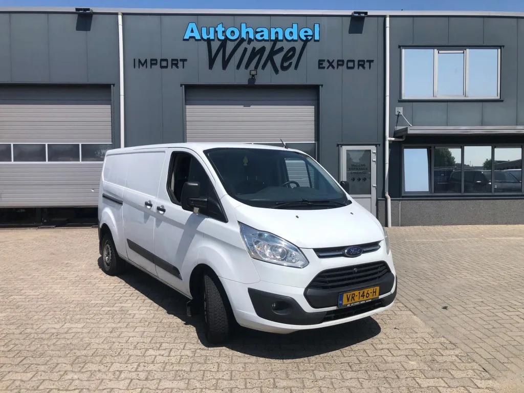 Ford Transit Custom (2015) — foto 1
