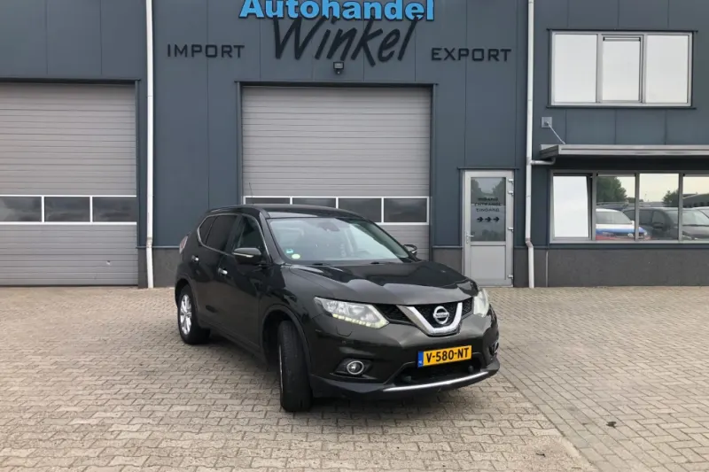 Nissan X-Trail (2015)