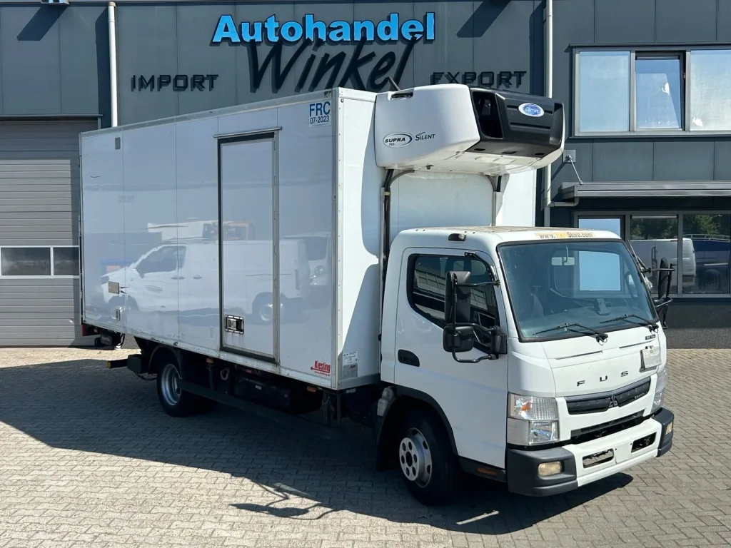 Mitsubishi Canter (2017) — foto 1