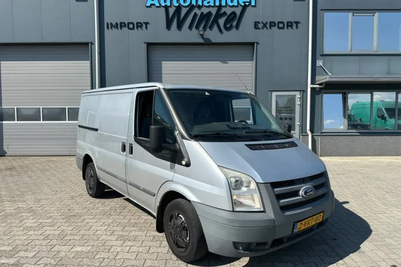 Ford Transit (2011)