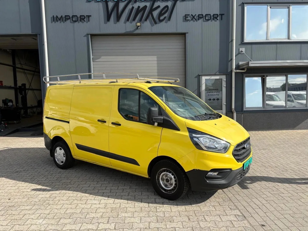 Ford Transit (2021) — foto 1