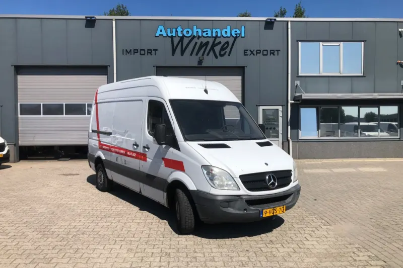 Mercedes-Benz Sprinter (2010)