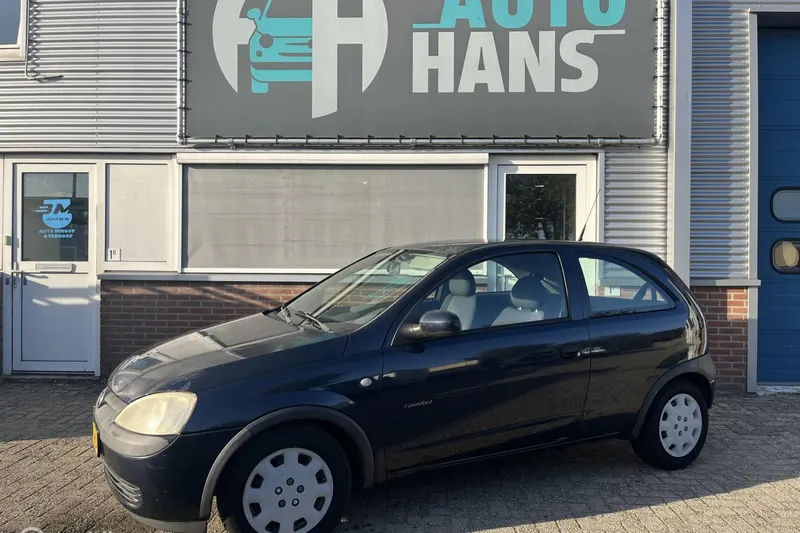 Opel Corsa (2002)