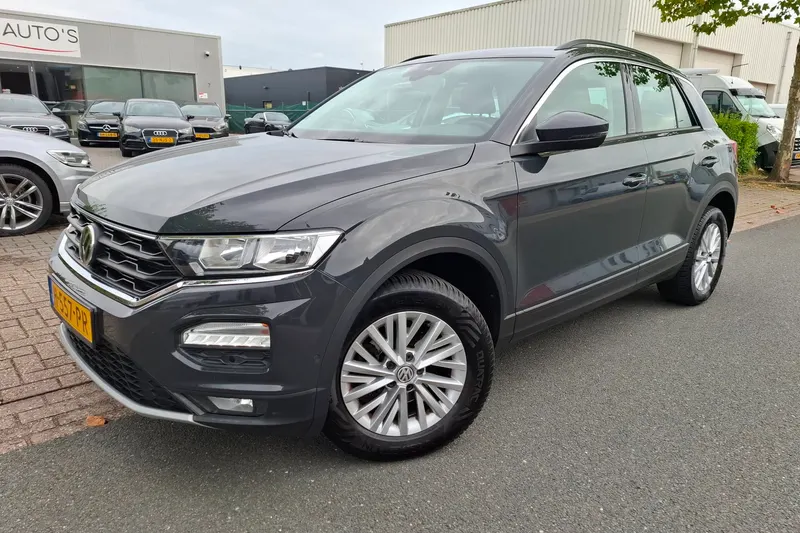 Volkswagen T-Roc (2020)