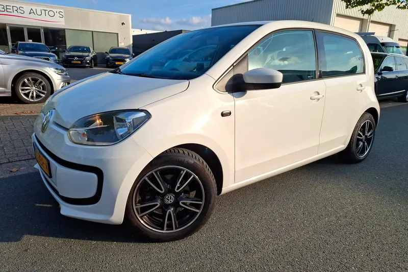 Volkswagen Up! (2012)