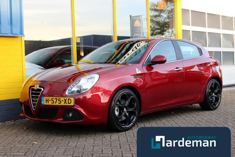 Alfa Romeo Giulietta (2010)