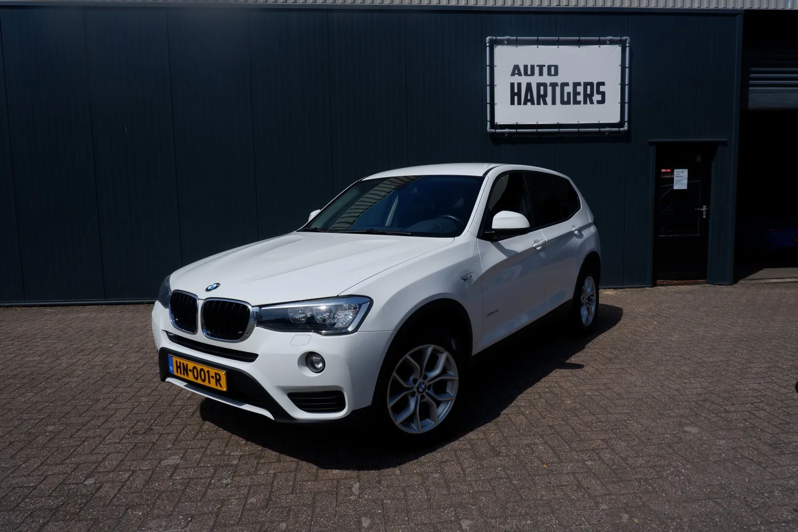 BMW X3 (2015) — foto 1