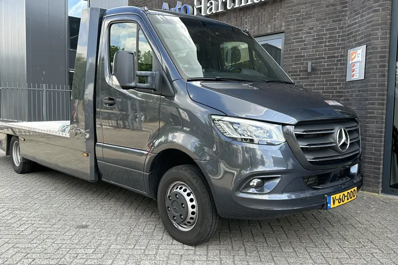 Mercedes-Benz Sprinter (2024)