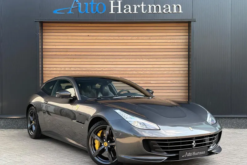 Ferrari GTC4Lusso (2021)