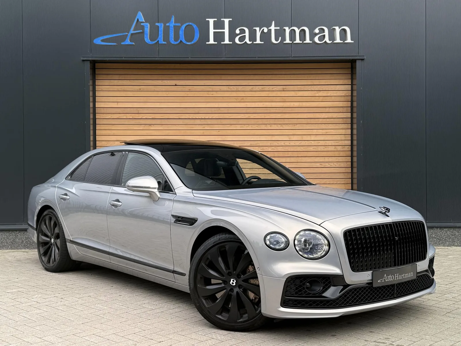 Bentley Flying Spur (2021) — foto 1