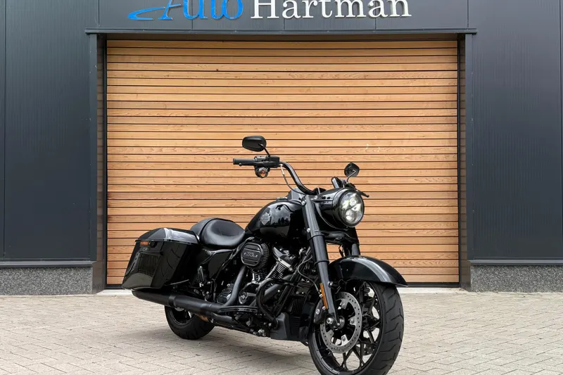 Harley-Davidson Road King 114 (2024)