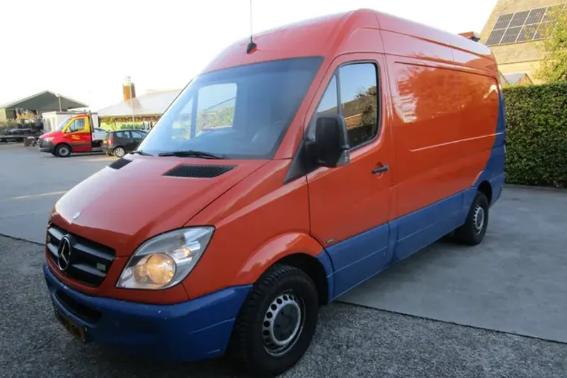 Mercedes-Benz Sprinter (2011)