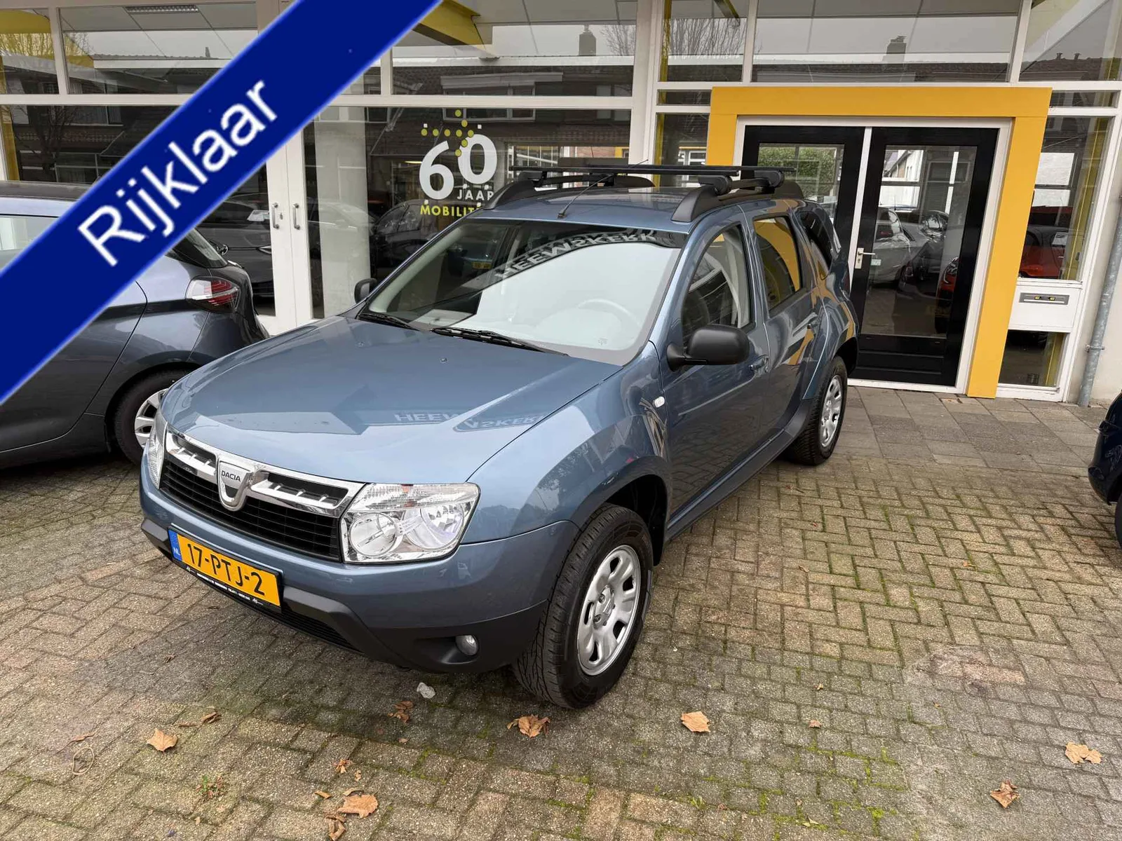 Dacia Duster (2011) — foto 1