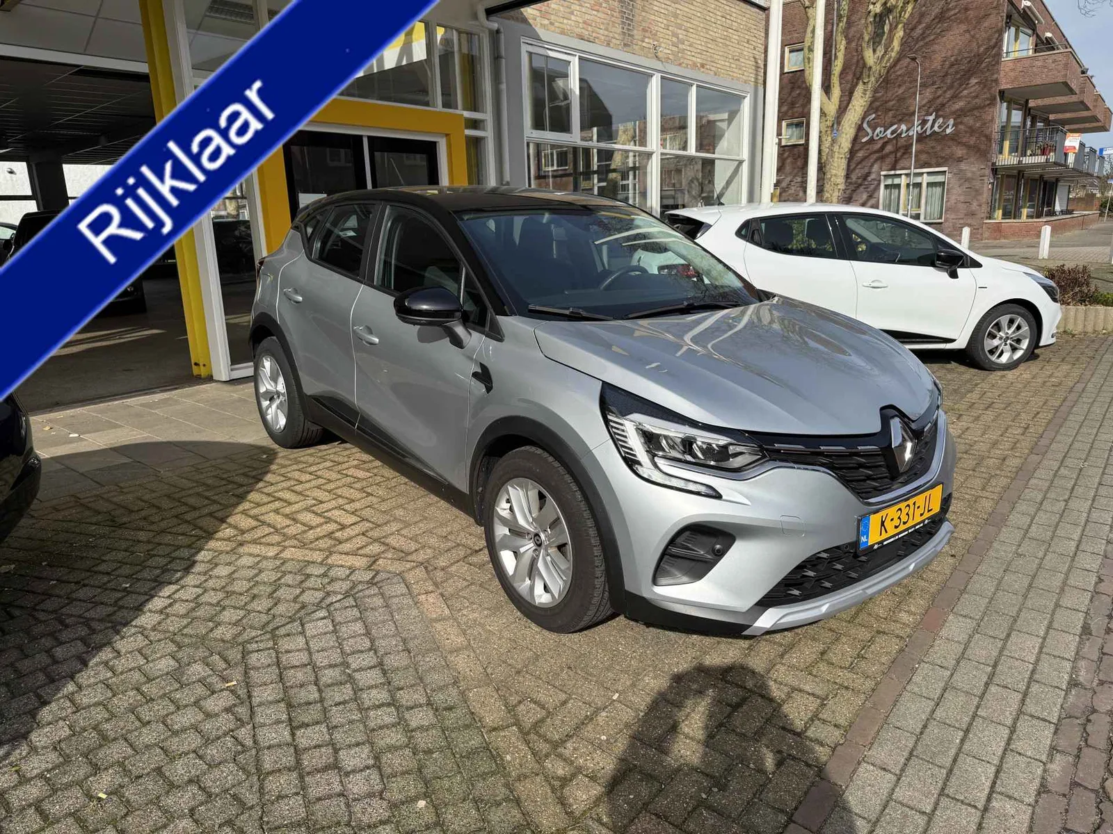 Renault Captur (2021) — foto 1
