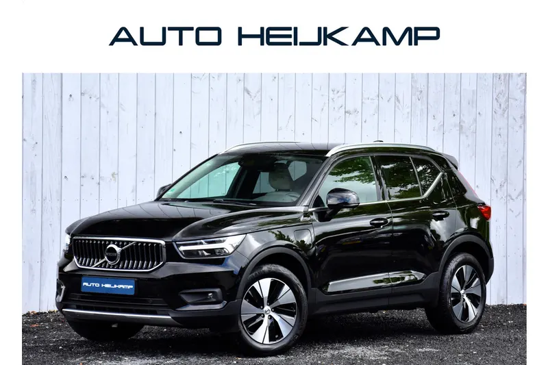 Volvo XC40 (2021)