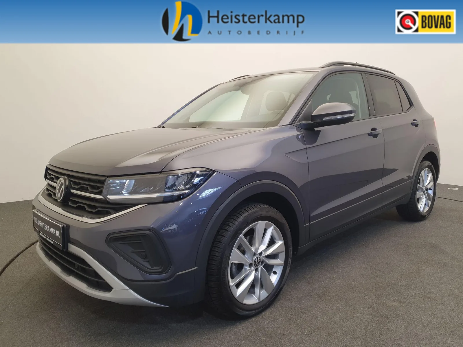 Volkswagen T-Cross (2024) — foto 1
