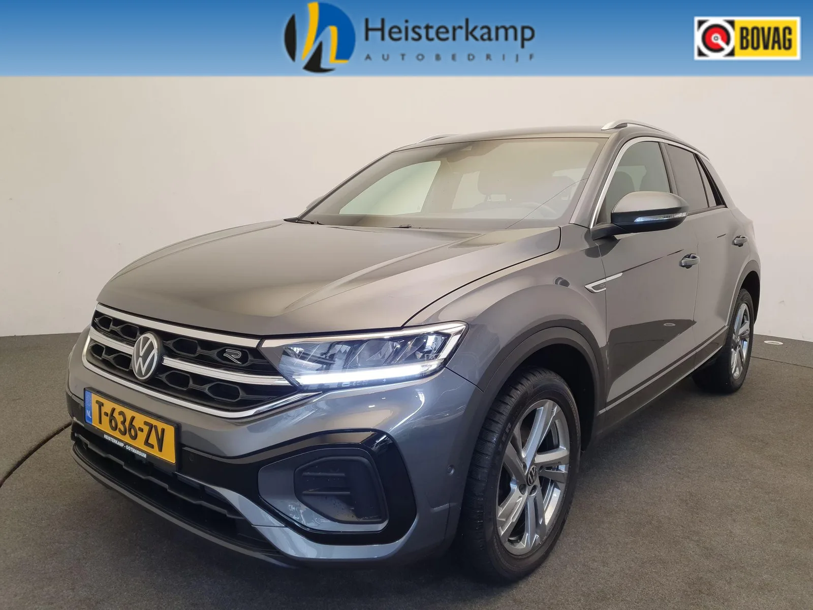 Volkswagen T-Roc (2022) — foto 1