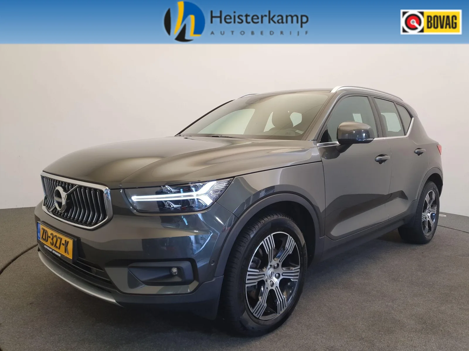Volvo XC40 (2018) — foto 1