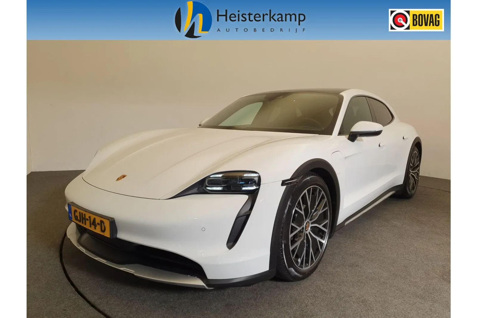 Porsche Taycan Cross Turismo (2022) — foto 1