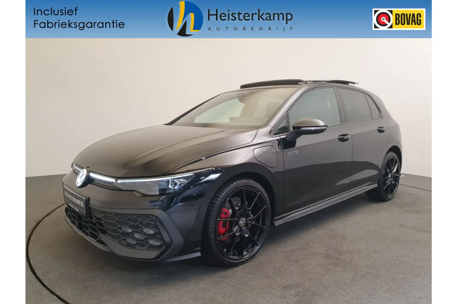 Volkswagen Golf (2025) — foto 1
