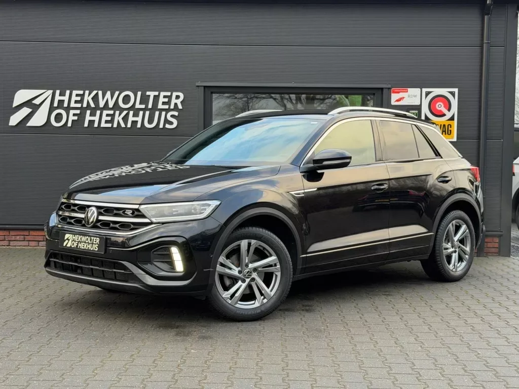 Volkswagen T-Roc (2023) — foto 1