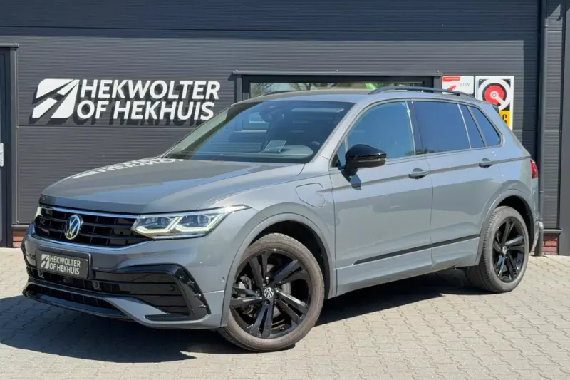 Volkswagen Tiguan (2021)