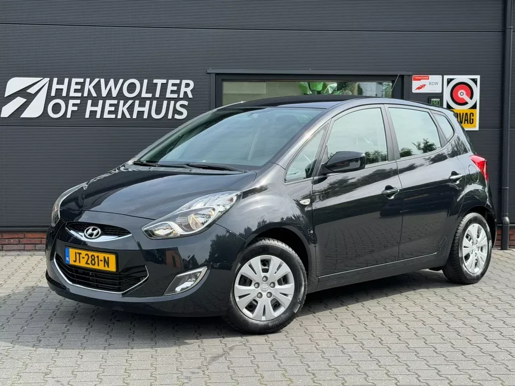 Hyundai ix20 (2011) — foto 1