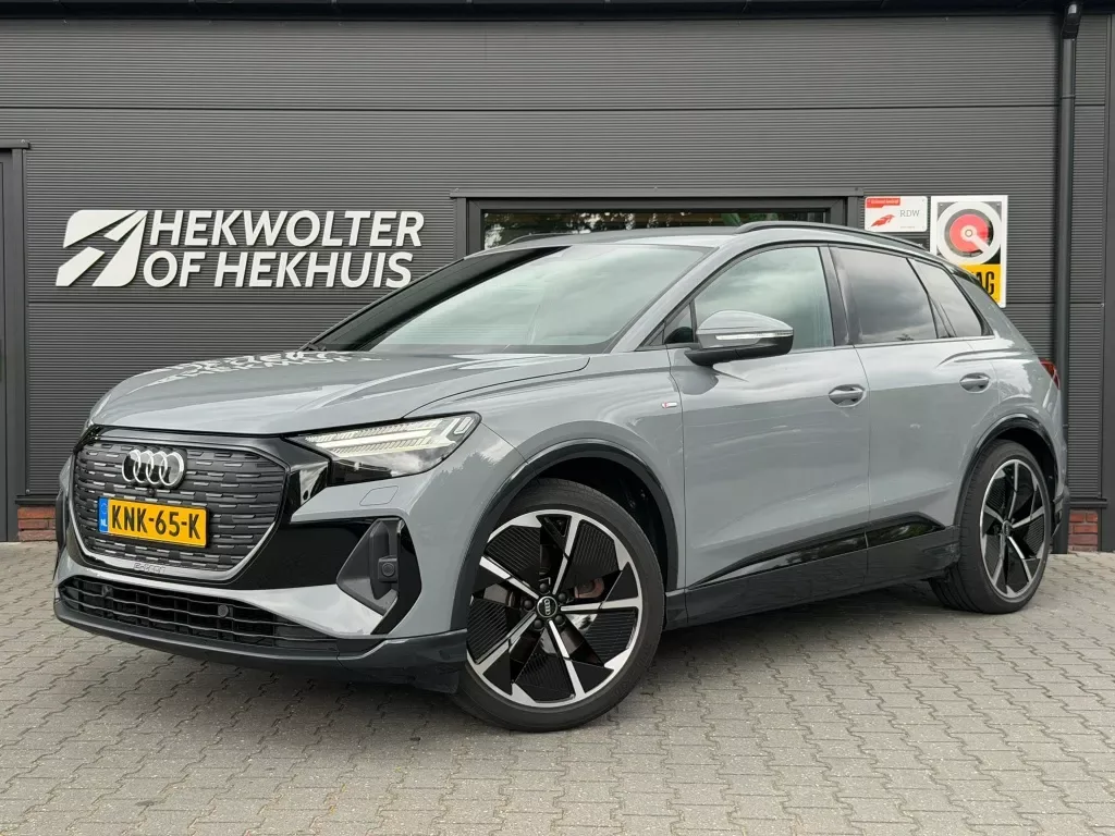 Audi Q4 e-tron (2022) — foto 1